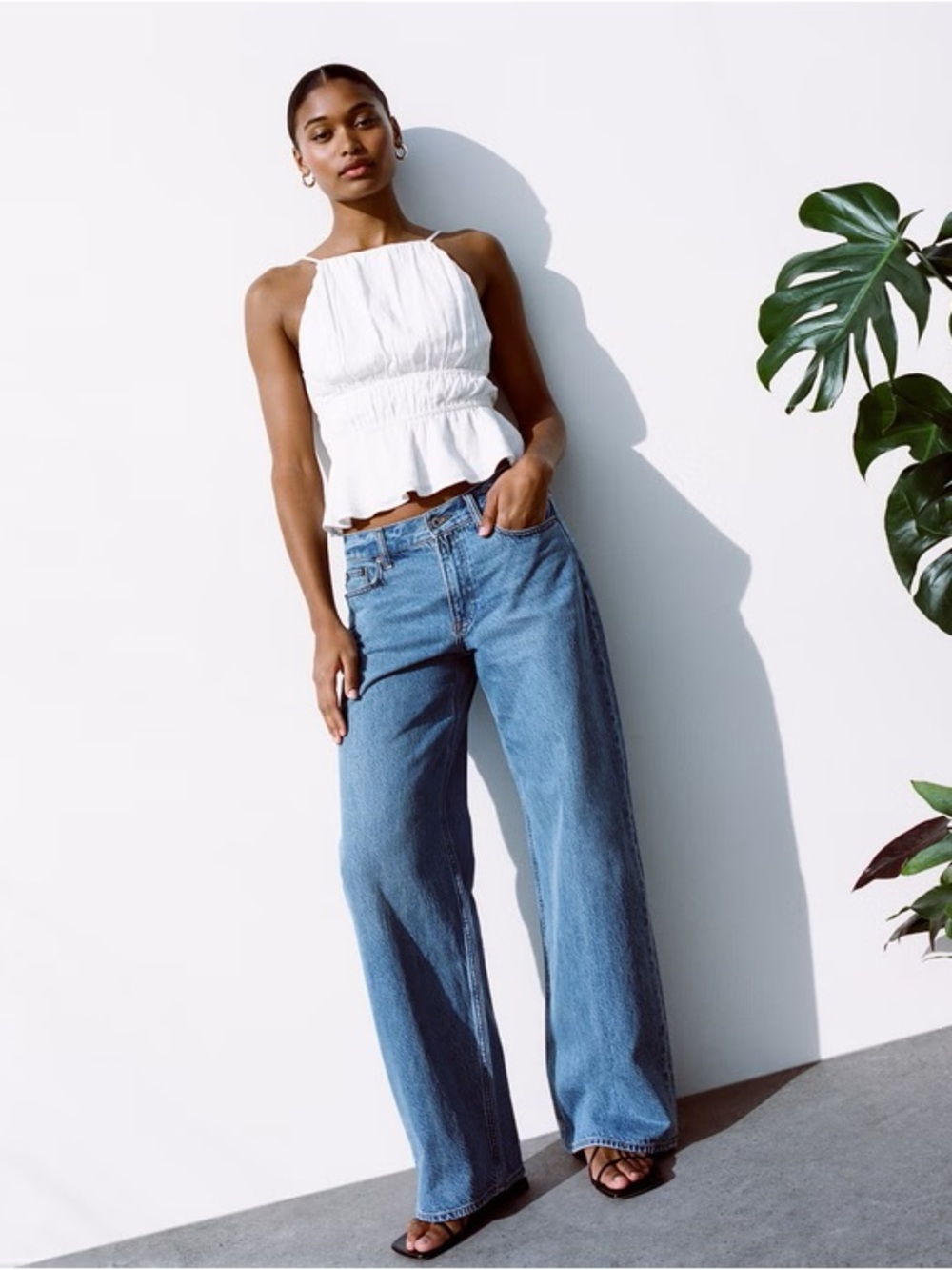 ABERCROMBIE low rise baggy Jean